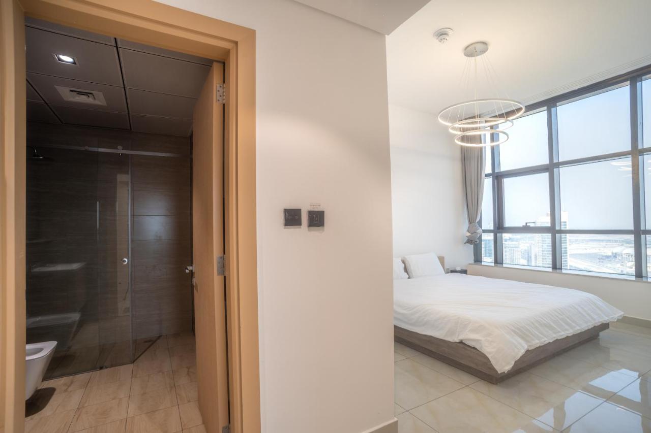 Sky View Tower Apartments 迪拜 外观 照片